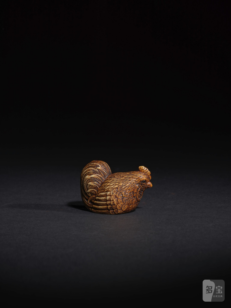鹿角彫根付 雄鶏 無銘 19世紀 | NETSUKE EN BOIS DE CERF REPRÉSENTANT UN COQ - 图6